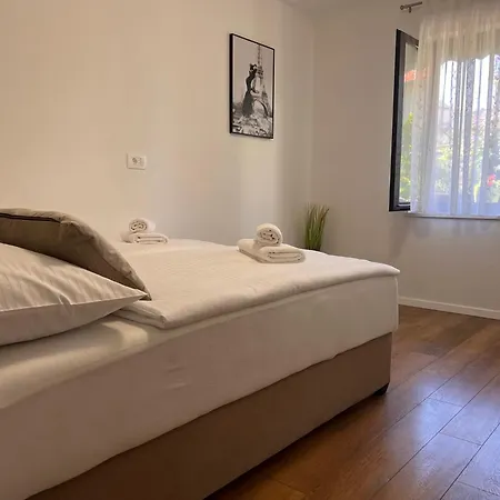 Vesna Apartman *